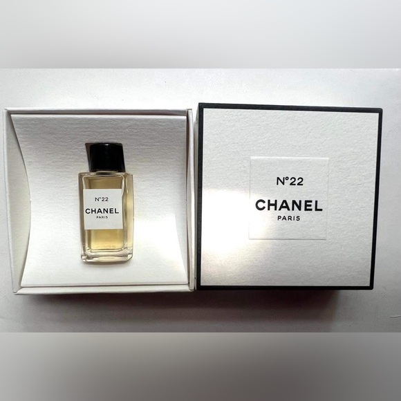 Chanel No 22 Les Exclusifs Eau De Parfum Mini Splash Bottle 4ml Authent… - Picture 2 of 6
